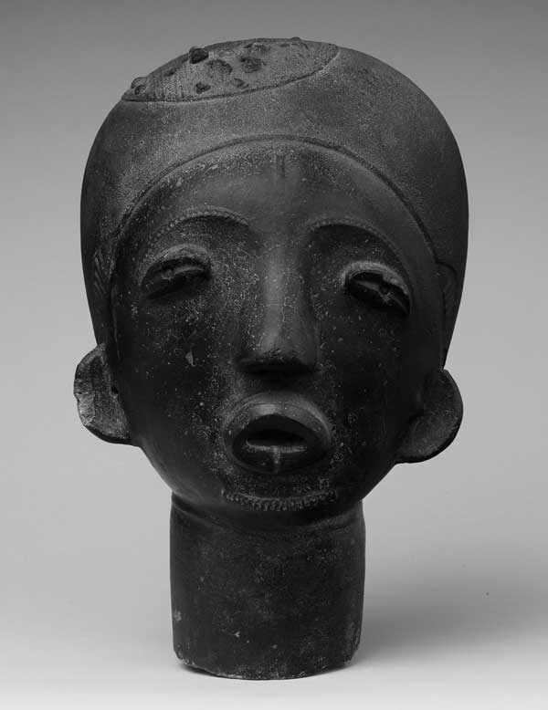 Африканское искусство. Погребальная голова.